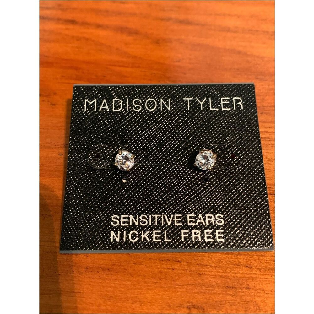 Madison Clear Crystal Round Stud Earrings